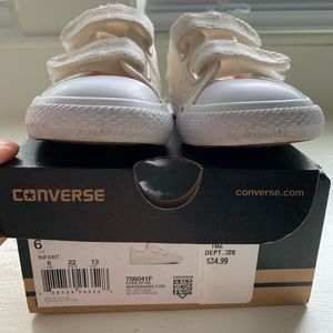 🦄SOLD🦄 Toddler sparkly converse